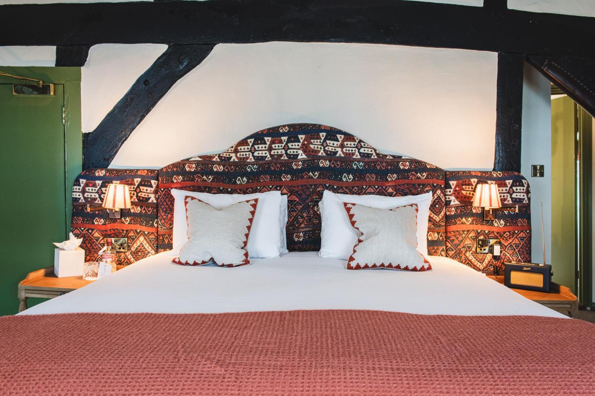 Bel And The Dragon-Odiham Hotel Ngoại thất bức ảnh